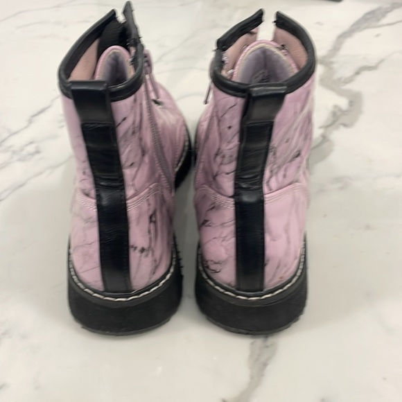 Steve Madden Combat boot / size 2 / Marbled Pink - Picture 4 of 4